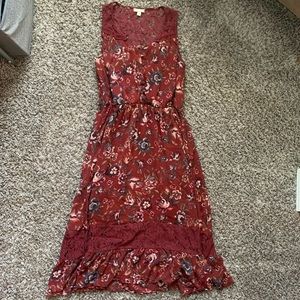 M Charming Charlie, Maroon, Floral, Midi Dress